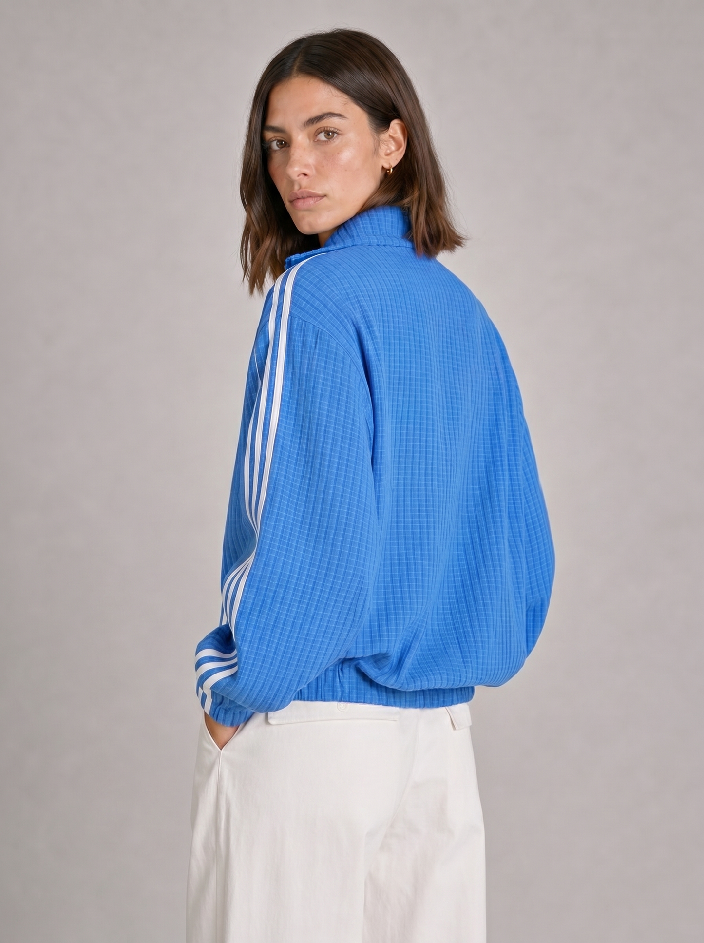 THE RIO LIGHTWEIGHT ZIP JACKET - BLUE
